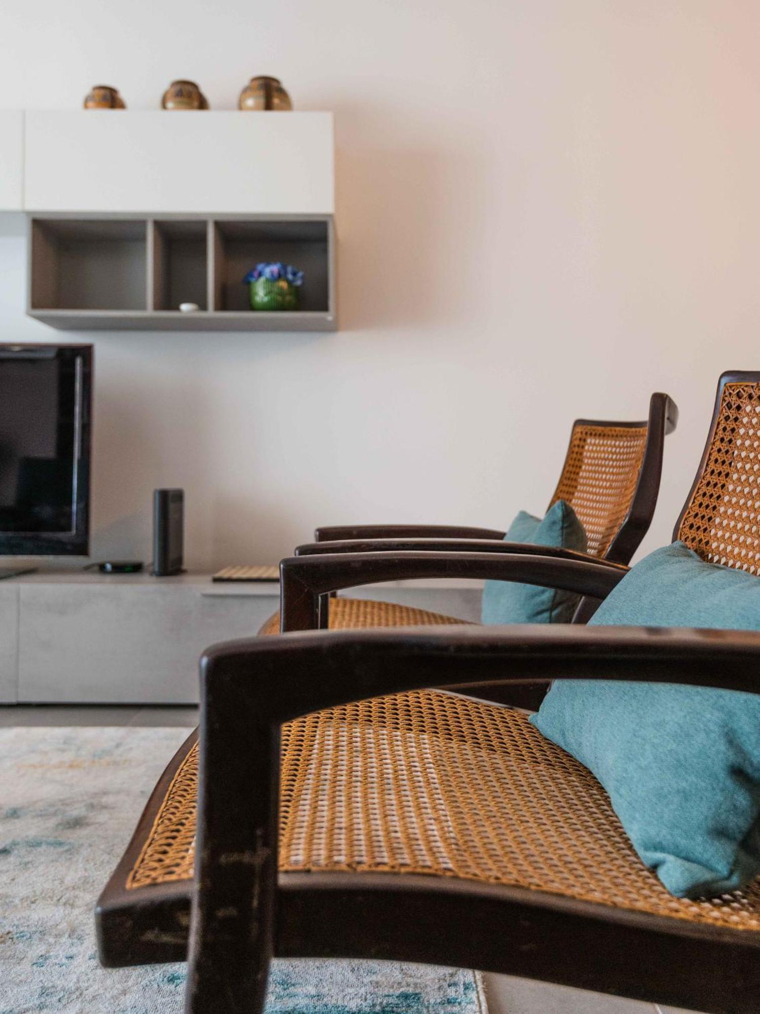 Caravelas 2-Bedroom Apartment With Pool - 50M From The Beach アルマカオ・デ・ペラ エクステリア 写真